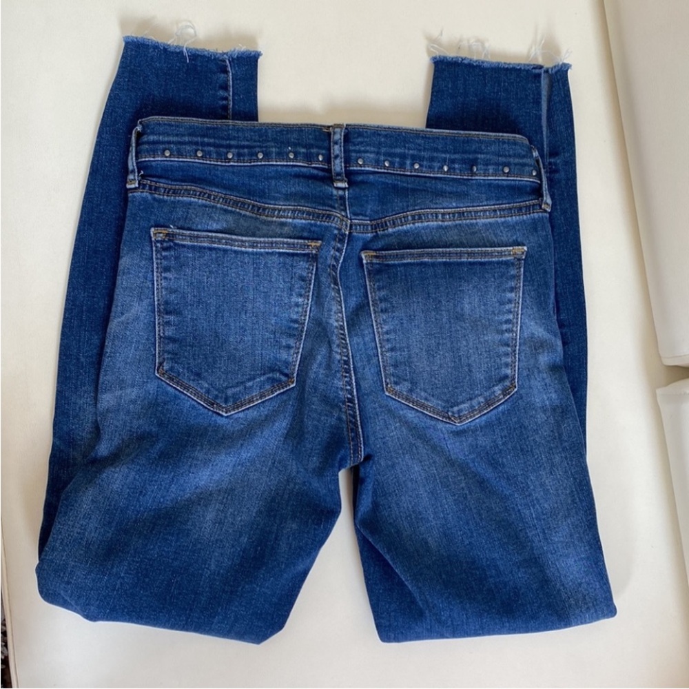 GAP1969 True Skinny Ankle Jeans with Silver Stud Detail-31R